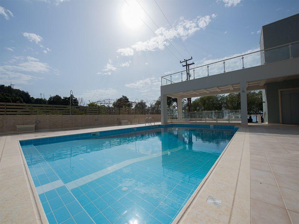 Mantinia Bay Hotel カラマタ エクステリア 写真